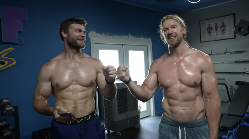 Watch These Bodybuilders Get Crushed by Some Seriously Old School Boxing Exercises