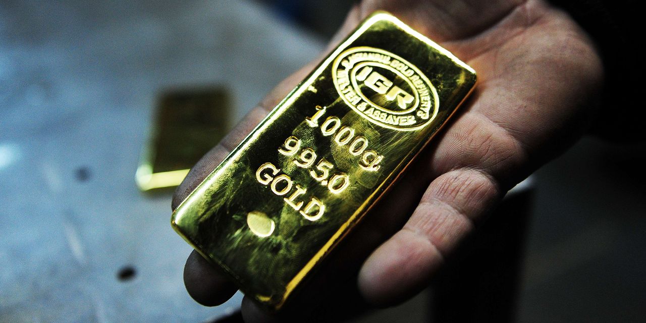 Metals Stocks: Gold prices tally a 9th straight session decline