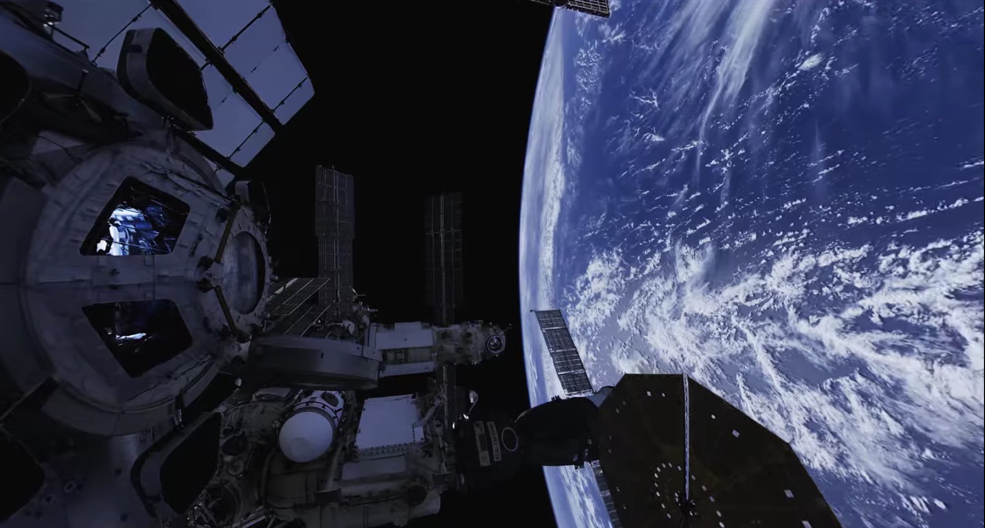 Experience the Overview Effect with the Felix & Paul VR trilogy ‘Space Explorers: Blue Marble’