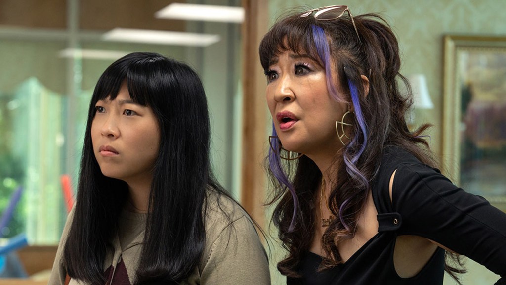 ‘Quiz Lady’ Review: Sandra Oh and Awkwafina Have Infectious Chemistry in Heartfelt Hulu Comedy