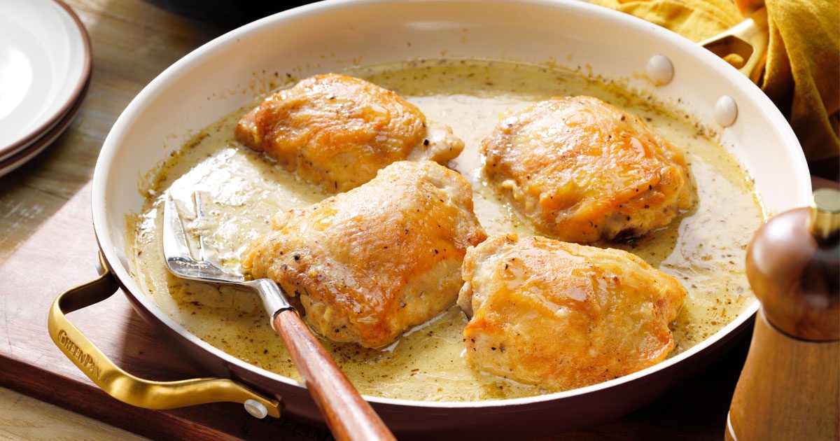 How to Make Smothered Chicken
