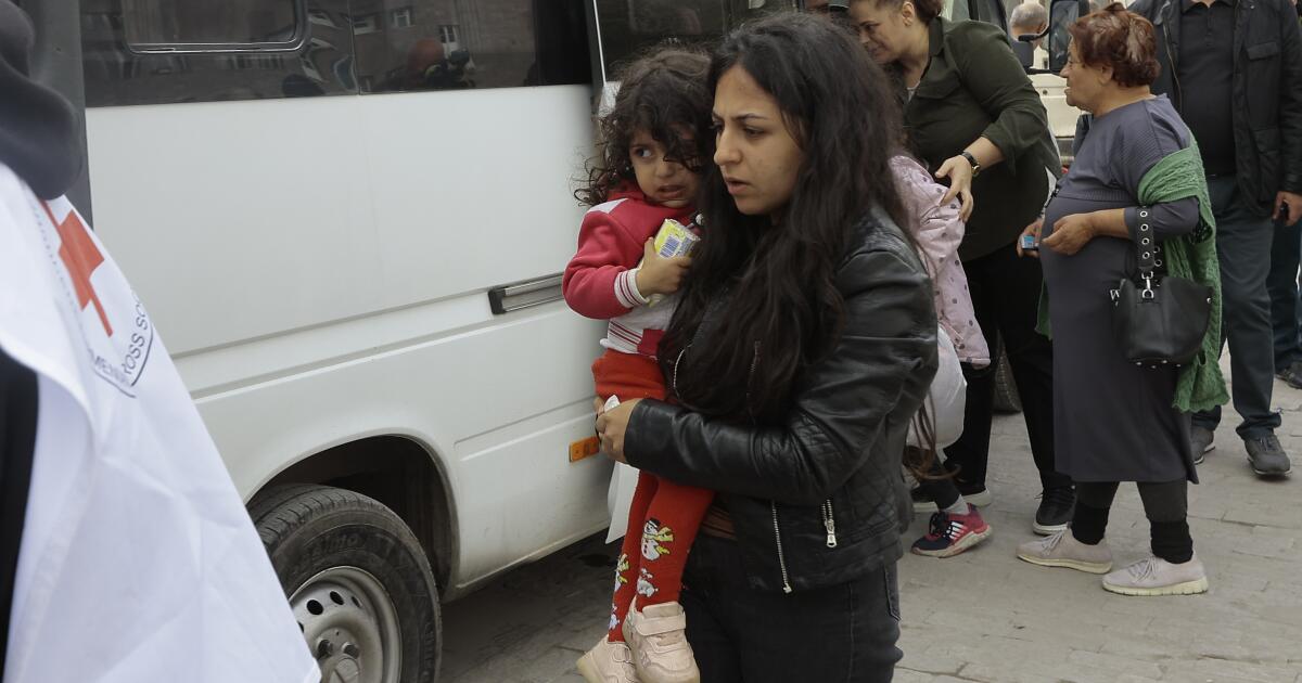 ‘Staying, for us, is impossible.’ Thousands flee Nagorno-Karabakh for Armenia