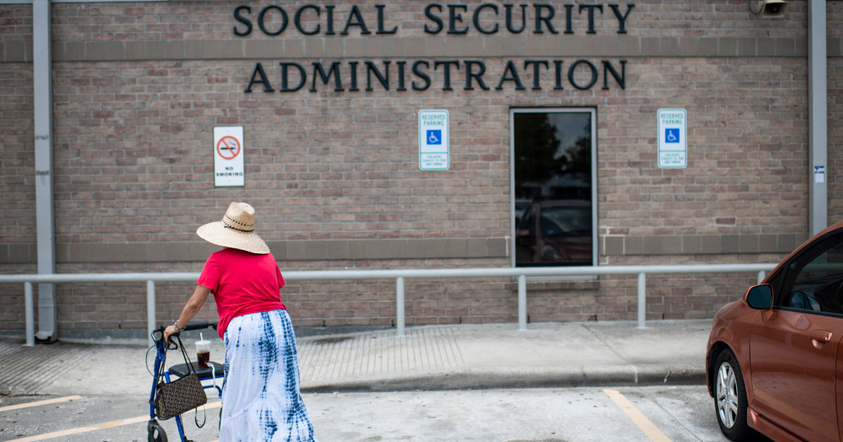 What happens to Social Security payments if the government shuts down