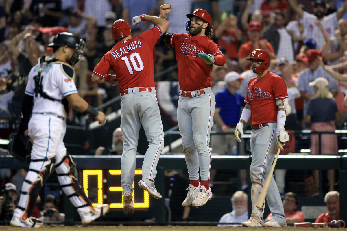 MLB playoffs 2023: Phillies’ bats wake up, Zack Wheeler pitches another gem in NLCS Game 5 win over Diamondbacks