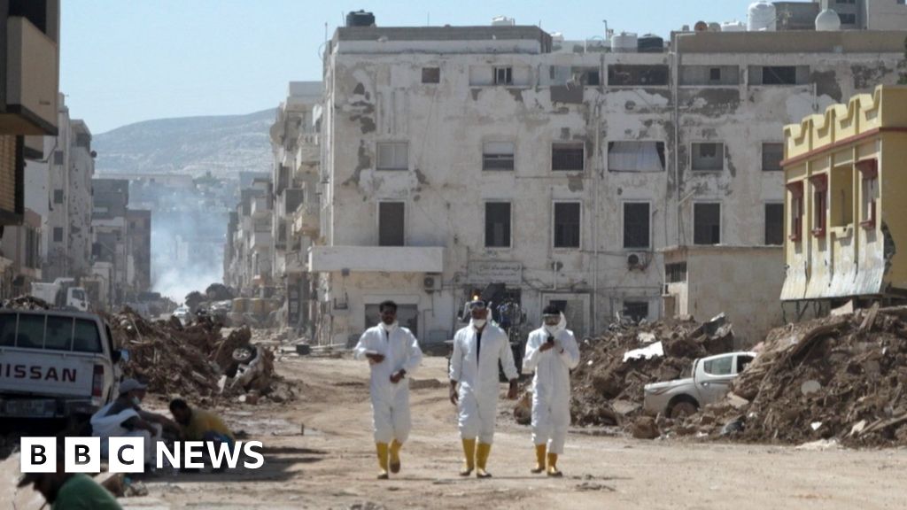 The Libyan city that’s become a barren wasteland with a smell of death