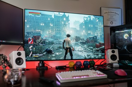 I’ve used ultrawide monitors for a decade. Here’s why I’ve given up on them