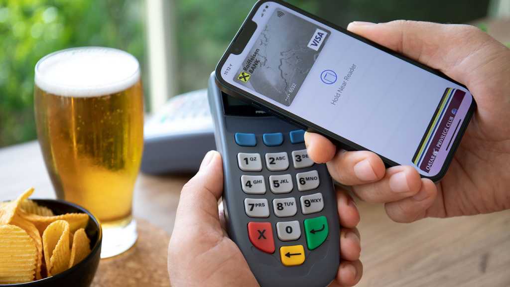 Report: Apple is willing to open up access to NFC payments in the EU