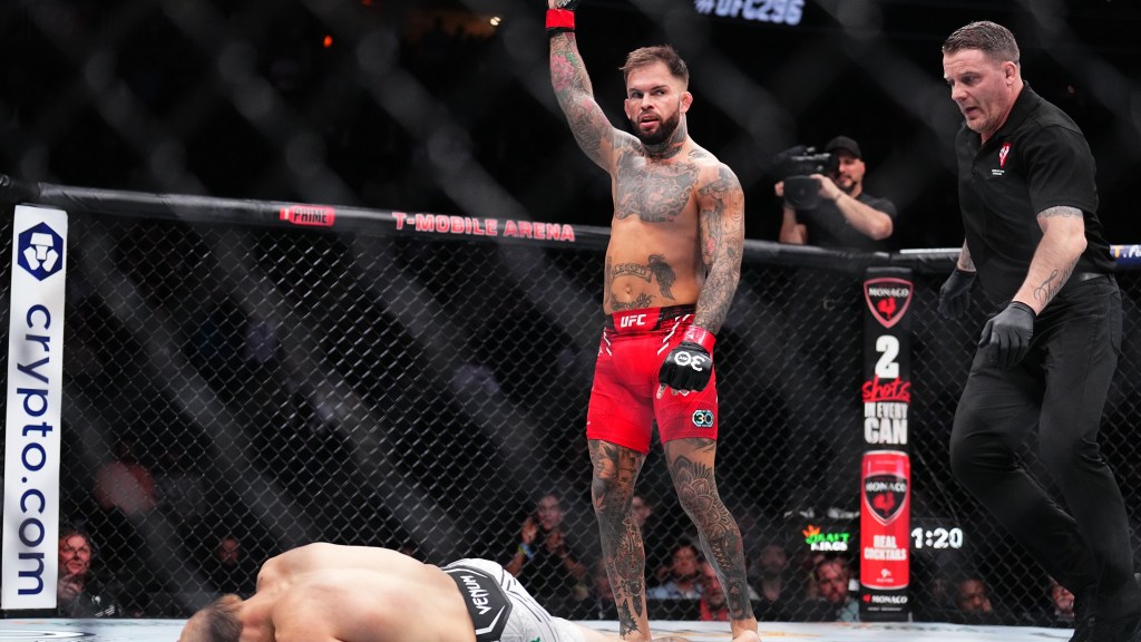 UFC 296 video: Cody Garbrandt lands first-round walkoff KO, calls out Deiveson Figueiredo