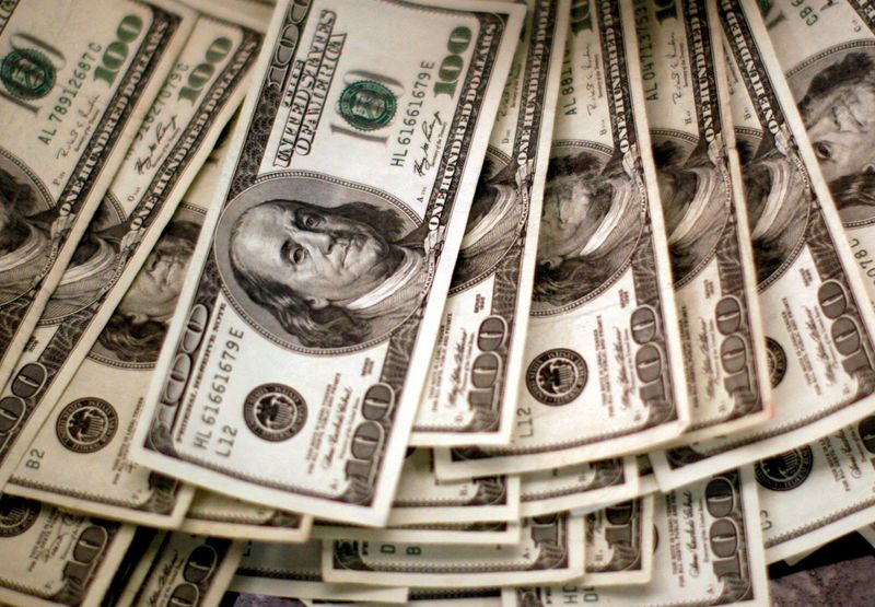 Dollar on pace for first yearly loss since 2020