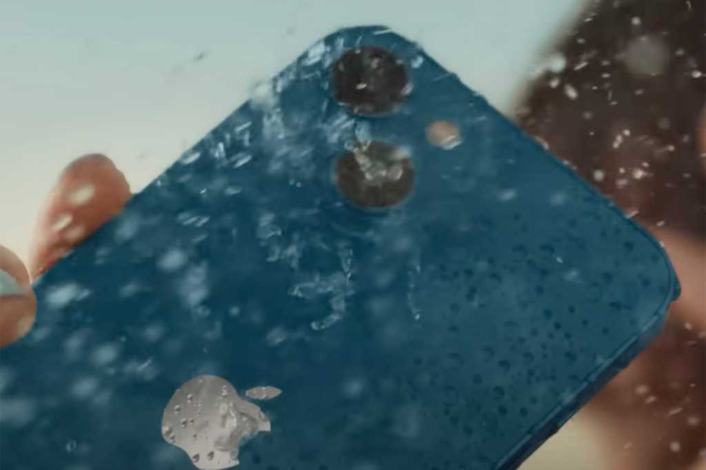Apple warns: Drying a wet iPhone in rice could actually make things worse