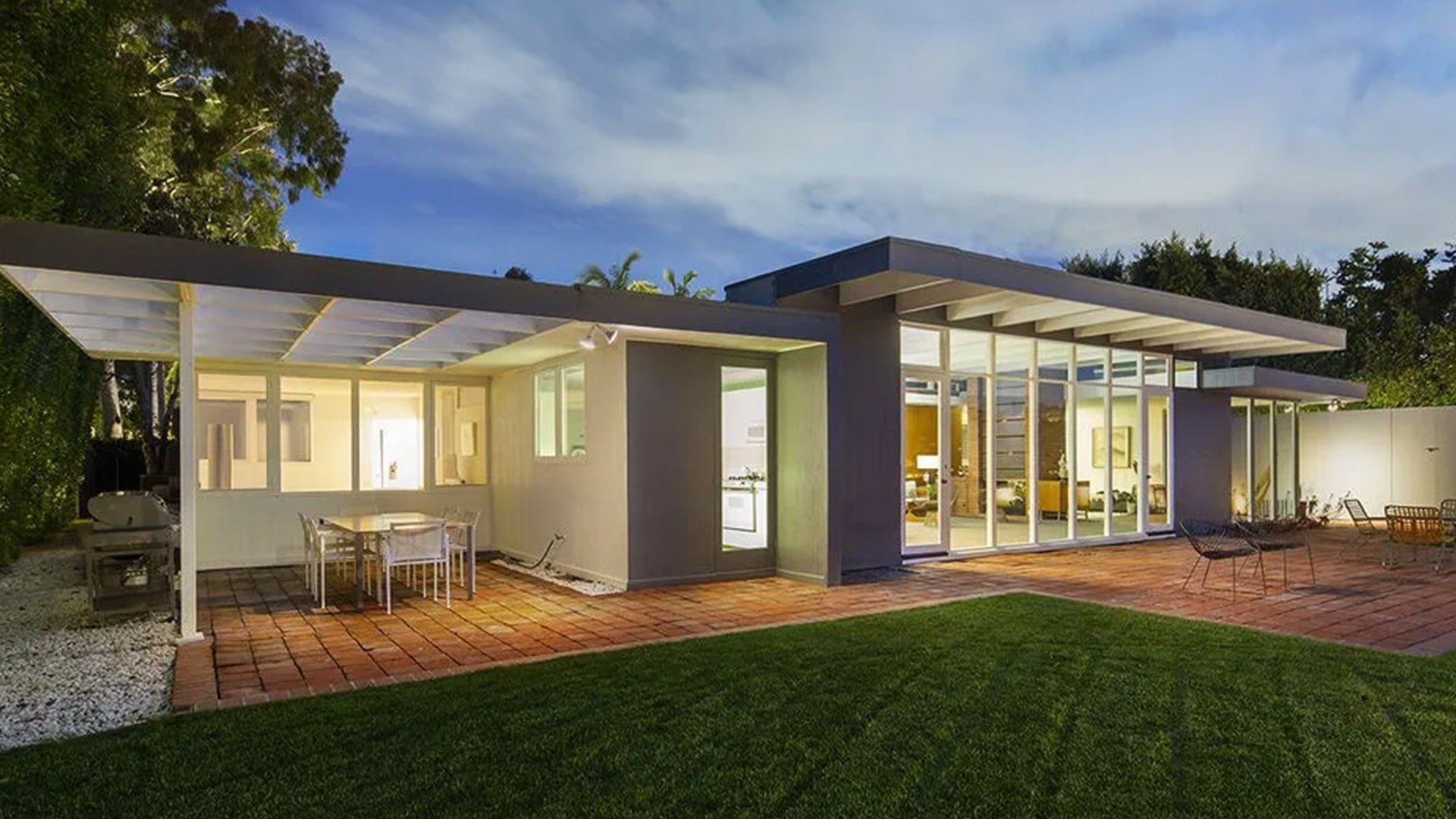 Rare Case Study House With Ocean Views in Pacific Palisades Available for $8.9M