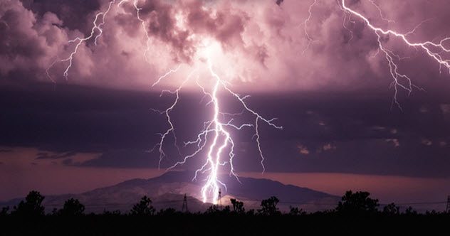 10 Strange Things Left Behind by Lightning Strikes