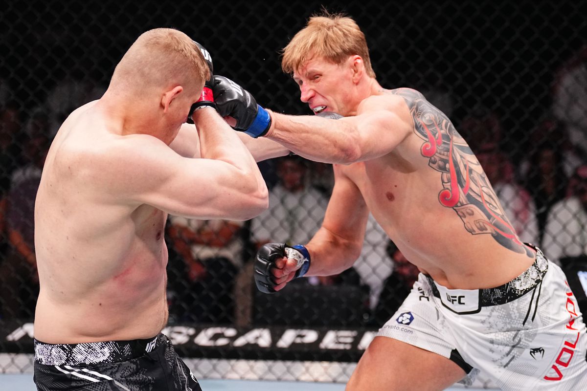 Alexander Volkov reacts to post-fight incident with Sergei Pavlovich following UFC Saudi Arabia fight